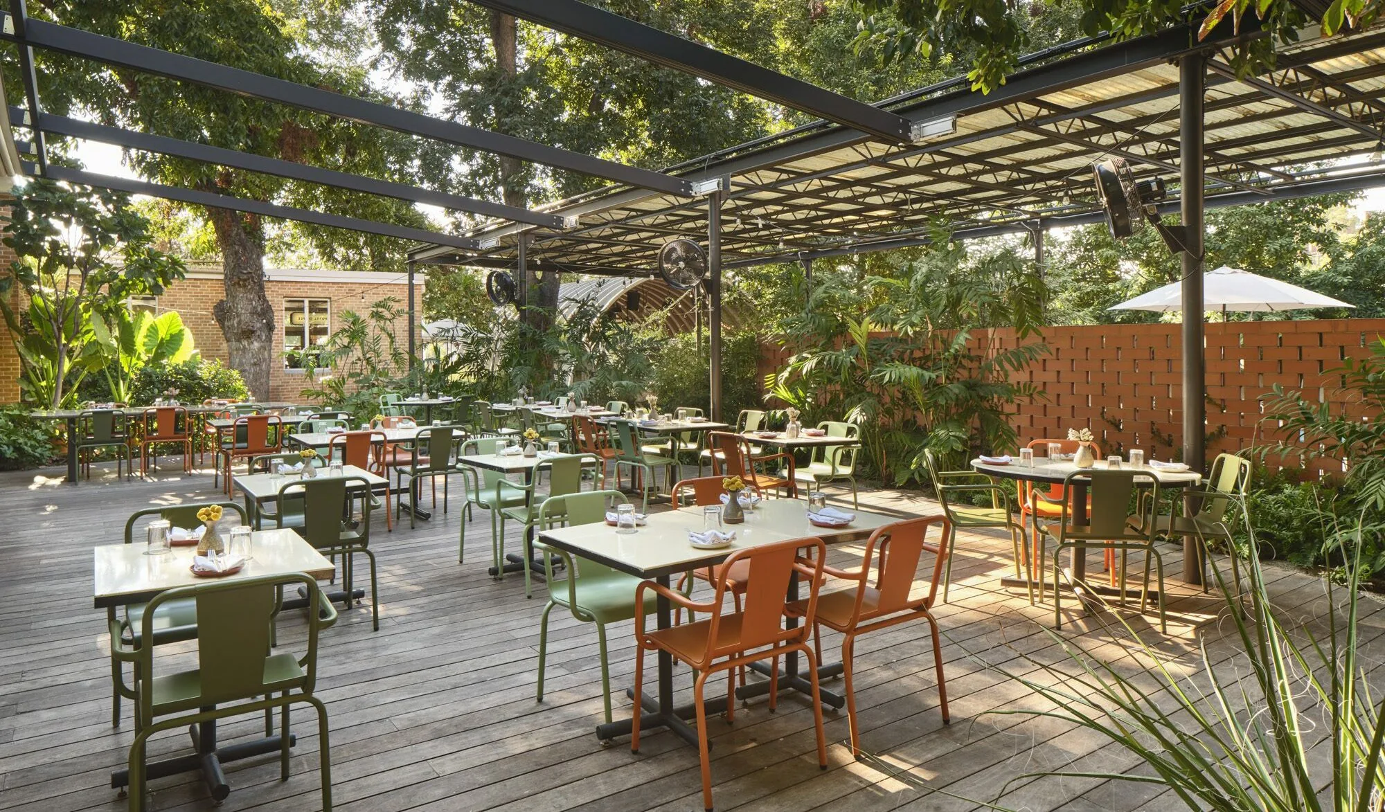 Carpenters Hall outdoor seating