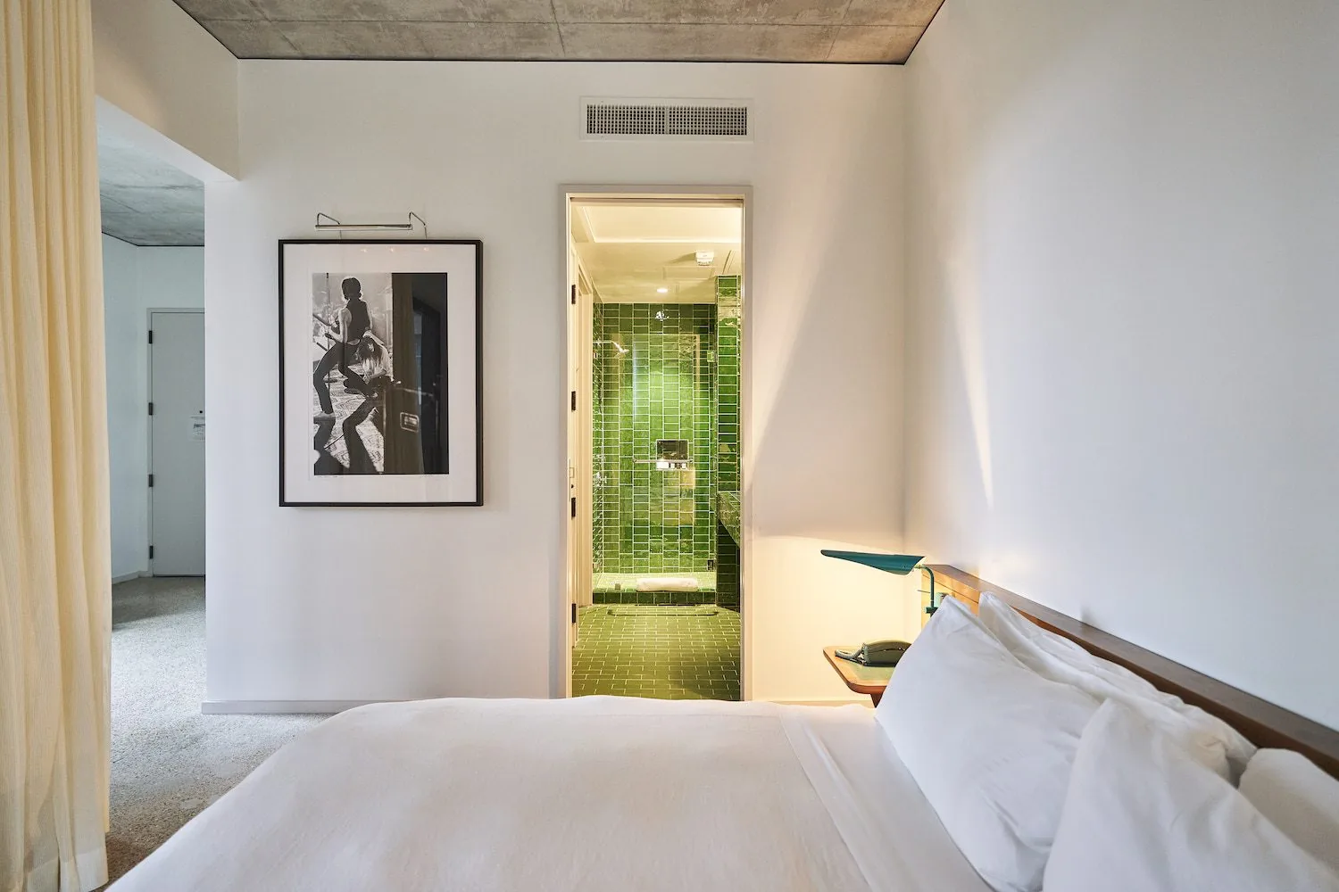 The interior of a Sunset Suite at Hotel Magdalena