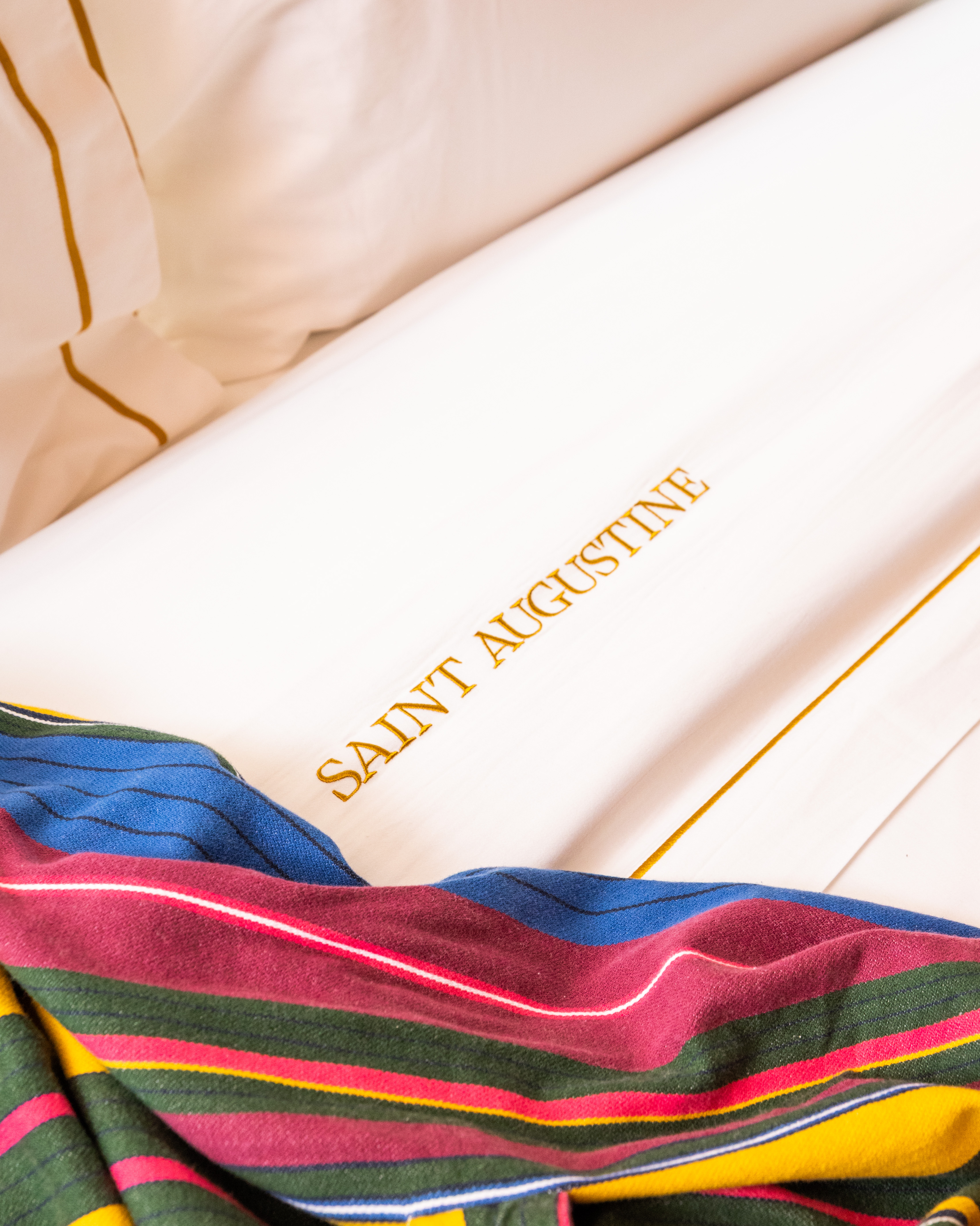 Hotel Bedding