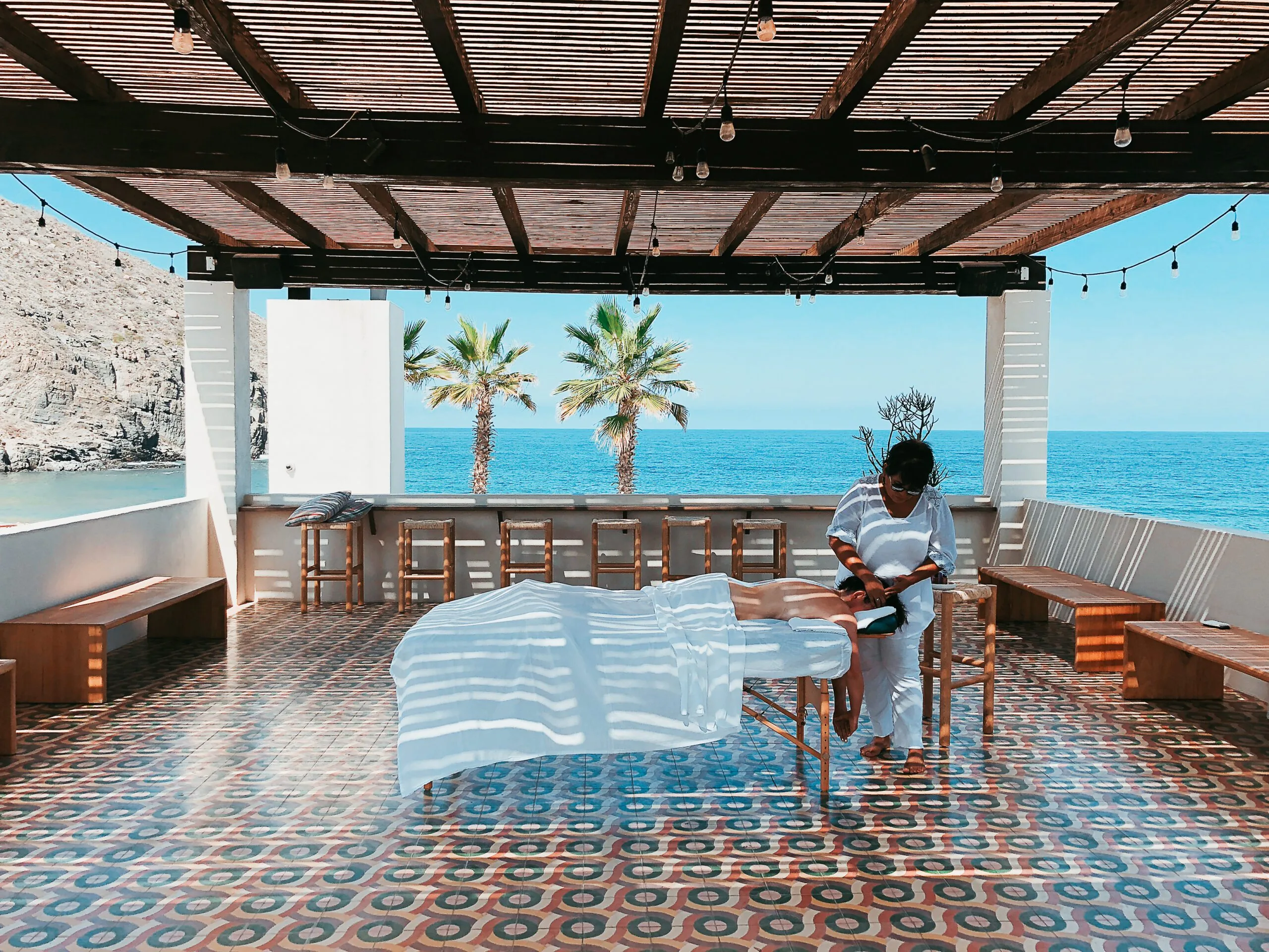 Person getting a private massage on the Mirador