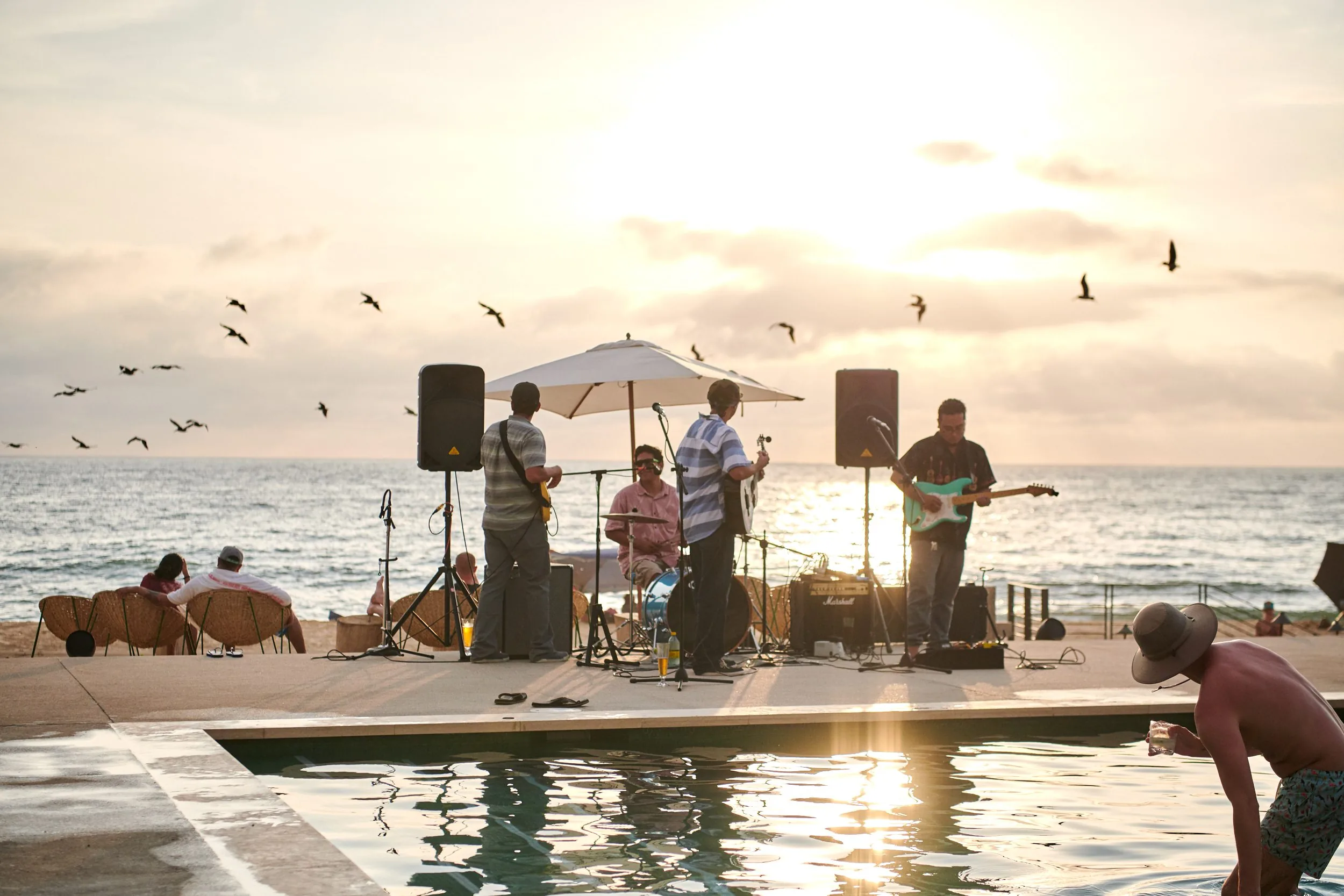 live music at the hotel
