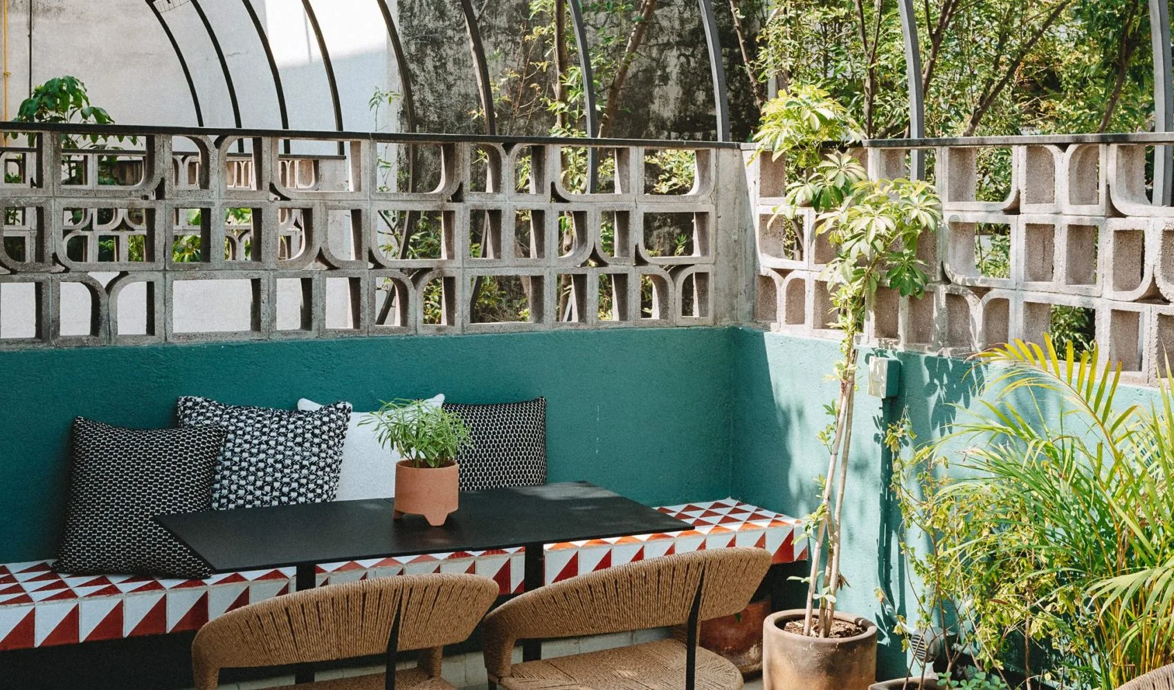 rooftop terrace tables