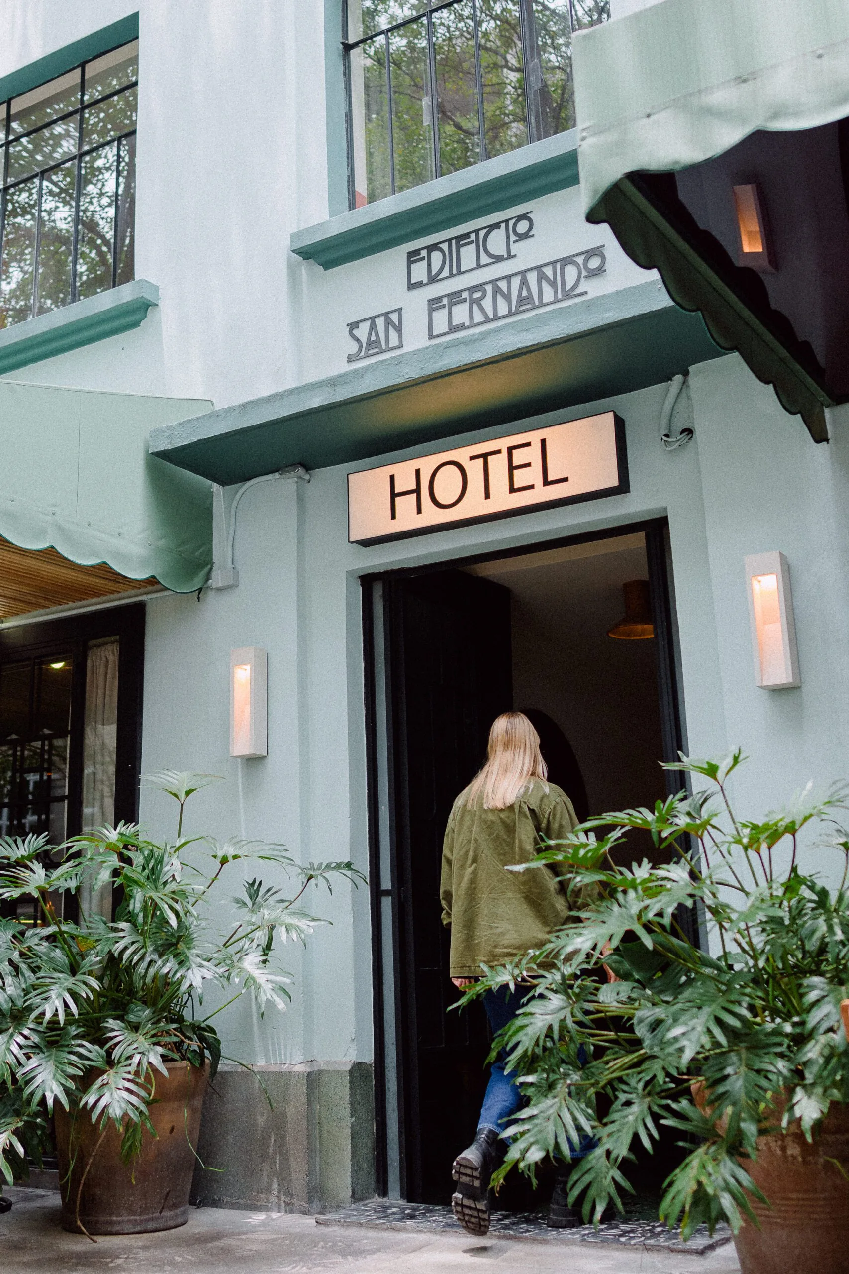 The entry way to Hotel San Fernando