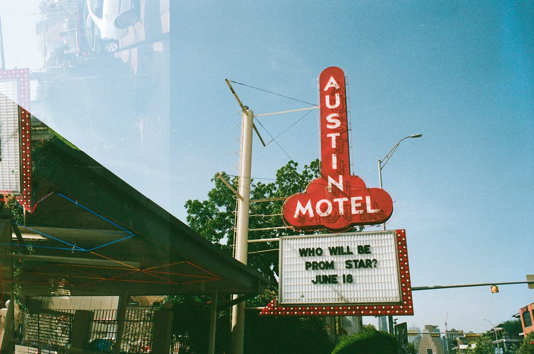 austin motel exterior sign
