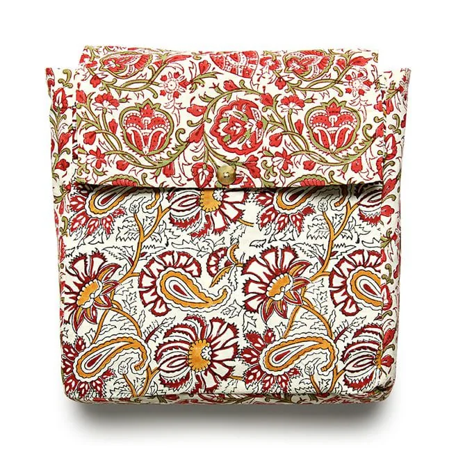 Hotel San Jose duvet cover, folded and its bag