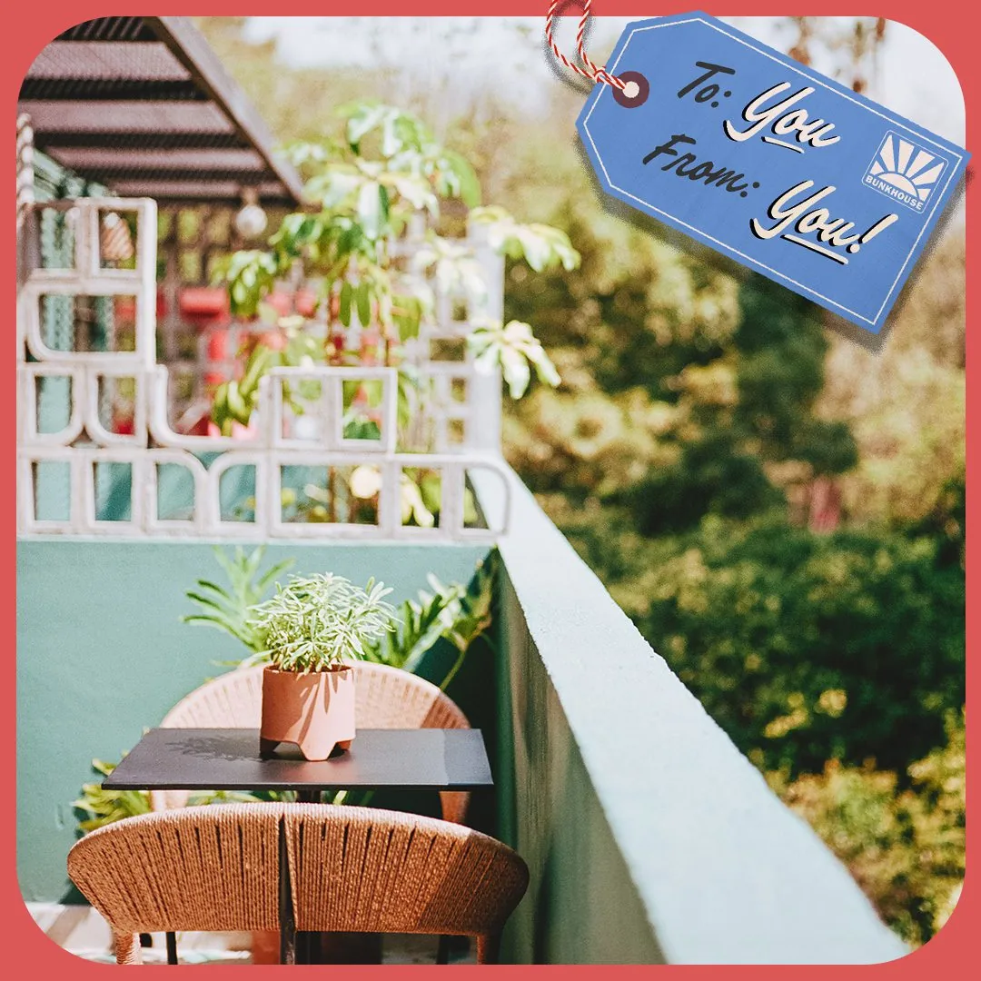 Picture of the Hotel San Fernando with the illustration of a gift tag that says to: you, from: you